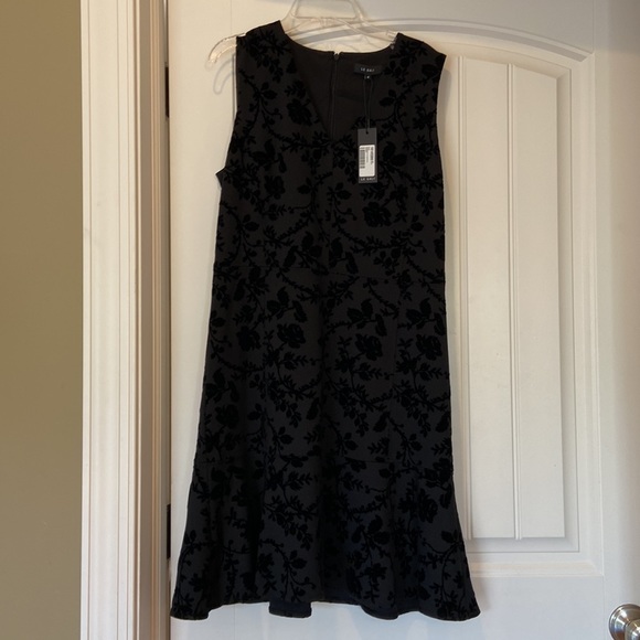 Le Gali black sleeveless Mirella Dress size Medium NWT - Picture 5 of 8
